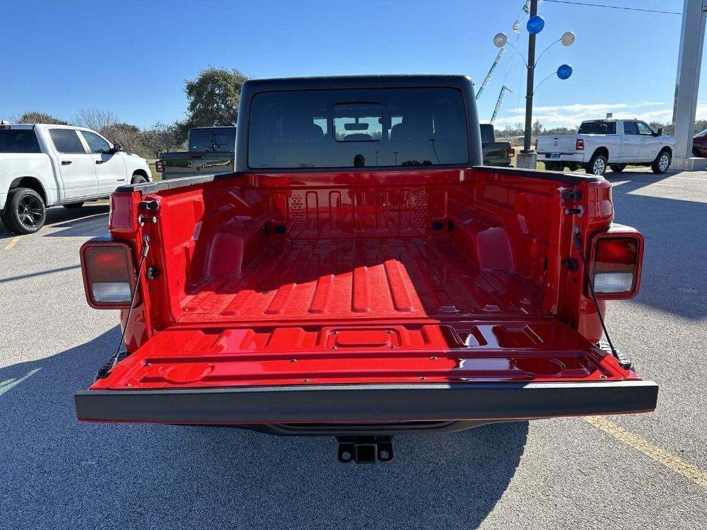 new 2023 Jeep Gladiator car, priced at $52,075