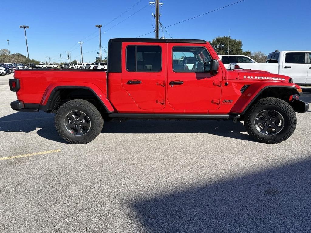 new 2023 Jeep Gladiator car, priced at $52,075