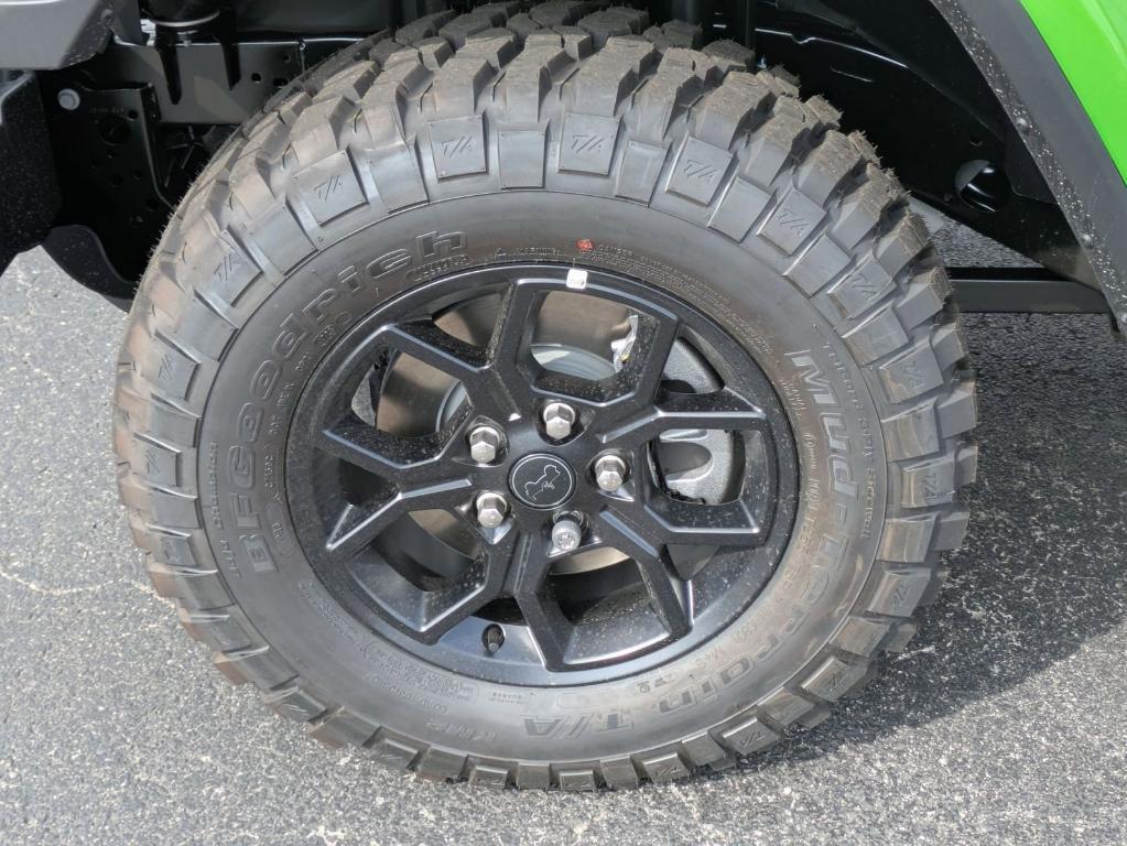 new 2025 Jeep Gladiator car, priced at $39,854