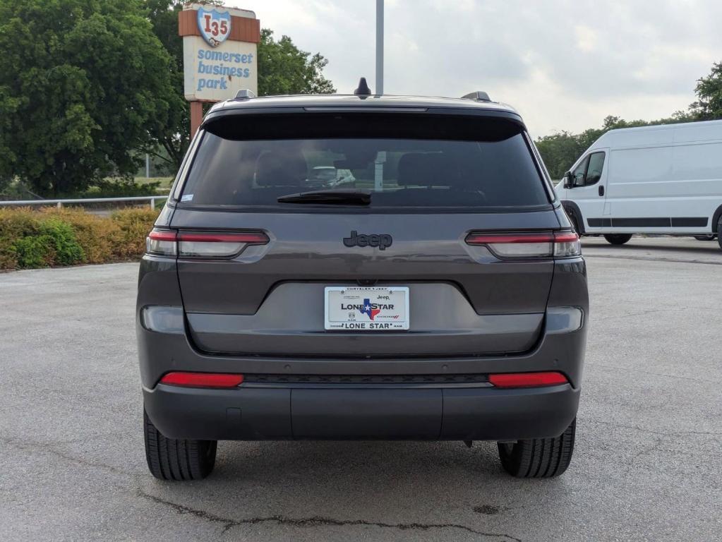 used 2025 Jeep Grand Cherokee L car, priced at $40,149