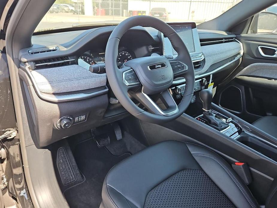 new 2025 Jeep Compass car, priced at $28,860