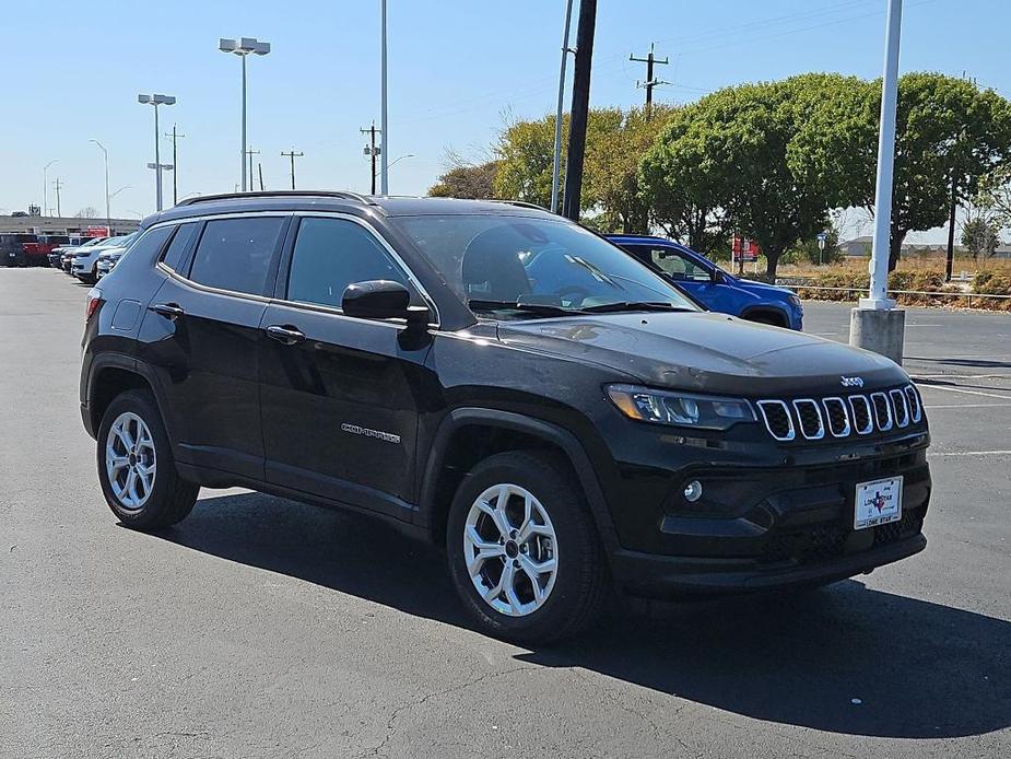 new 2025 Jeep Compass car, priced at $28,860