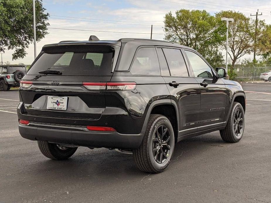 new 2024 Jeep Grand Cherokee car, priced at $40,030