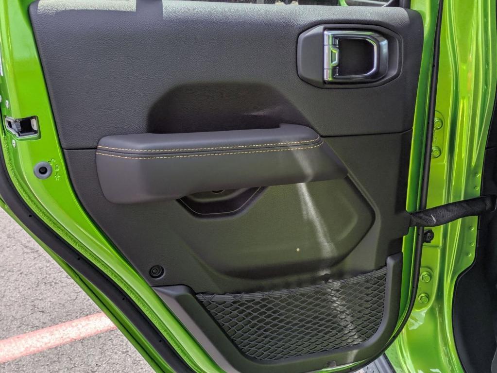 new 2025 Jeep Gladiator car, priced at $40,024