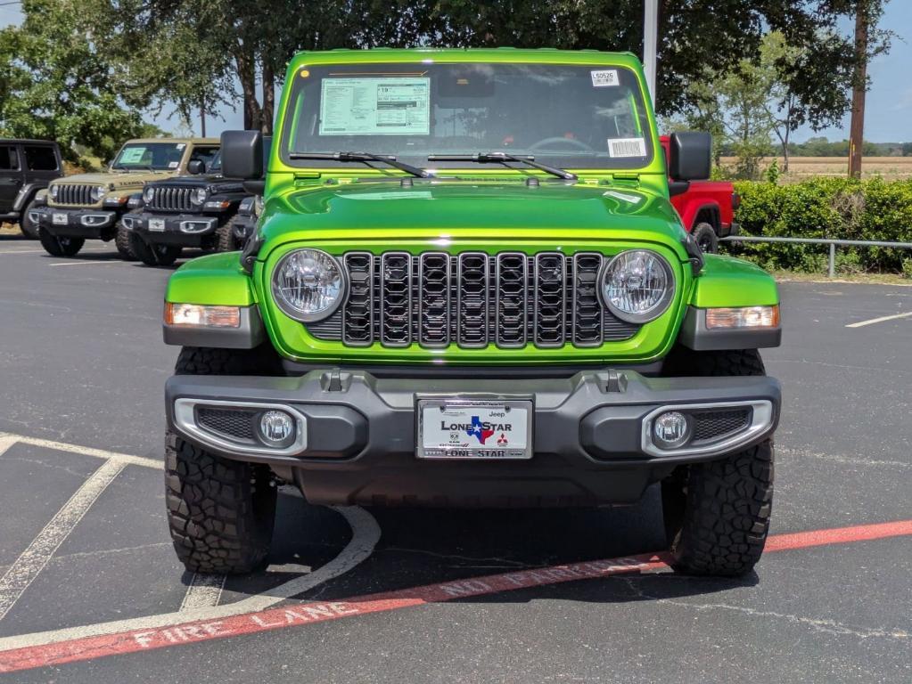 new 2025 Jeep Gladiator car, priced at $40,024