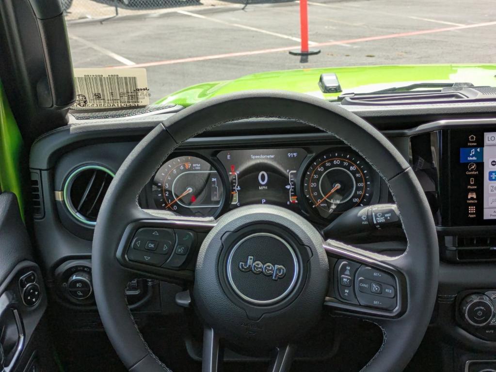new 2025 Jeep Gladiator car, priced at $40,024