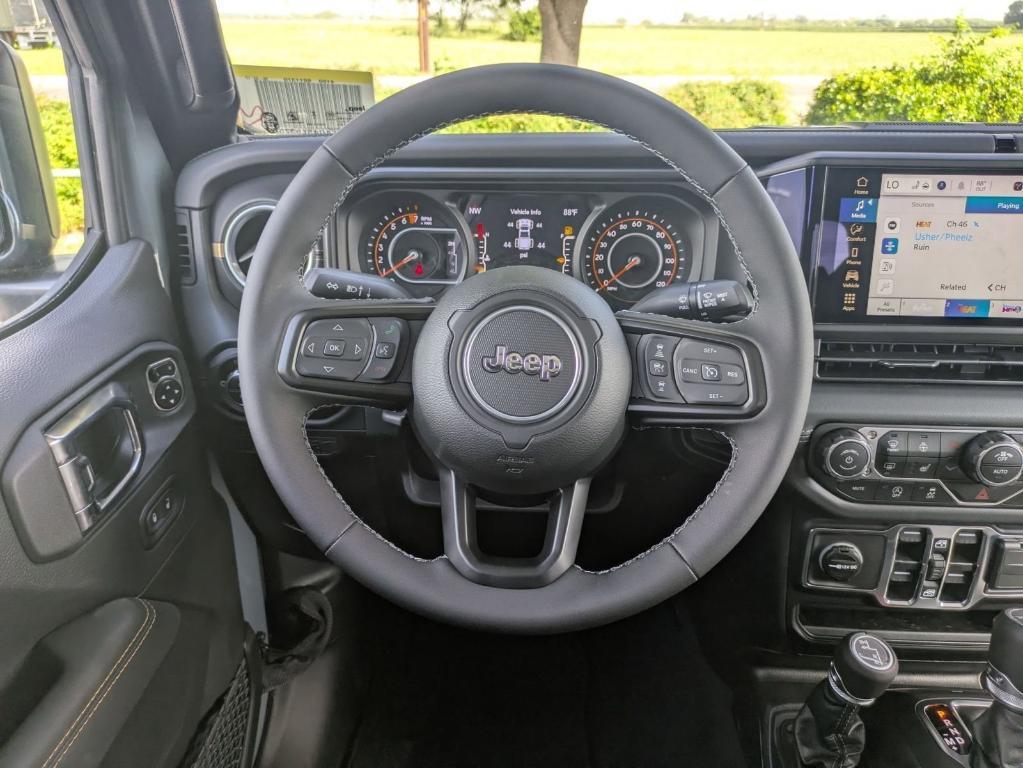 new 2025 Jeep Gladiator car, priced at $39,854