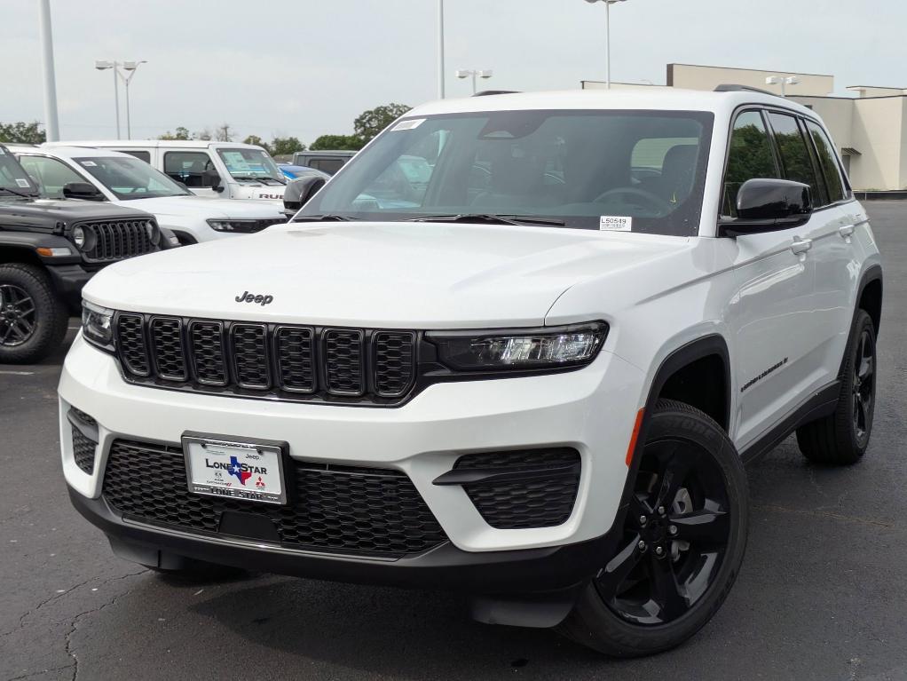 new 2025 Jeep Grand Cherokee car, priced at $37,384