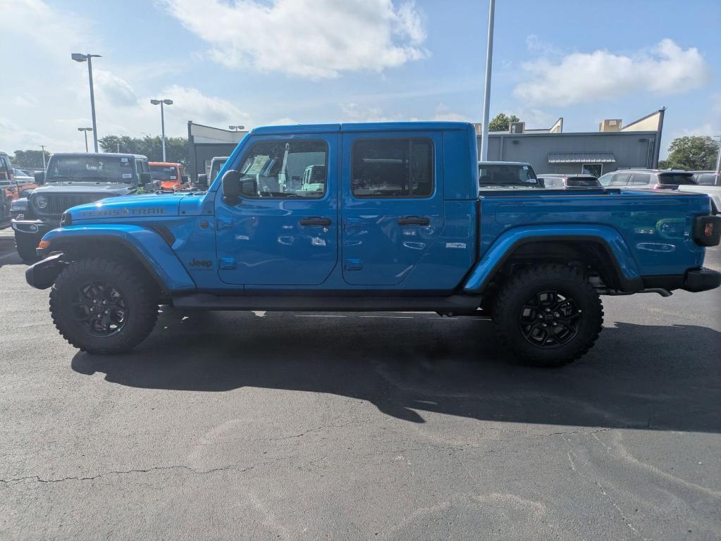 new 2025 Jeep Gladiator car, priced at $39,854
