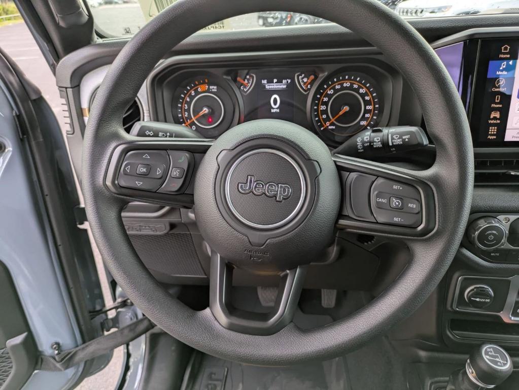 new 2025 Jeep Wrangler car, priced at $32,958