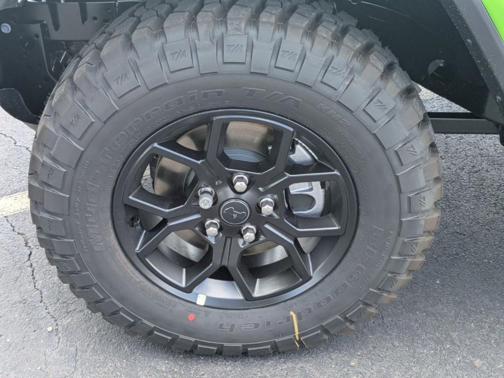 new 2025 Jeep Gladiator car, priced at $40,679