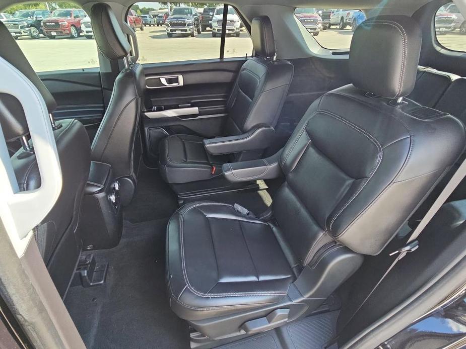 used 2022 Ford Explorer car, priced at $33,900