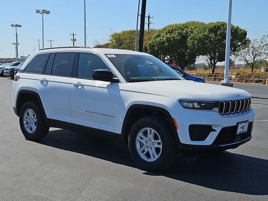 new 2025 Jeep Grand Cherokee car, priced at $39,830