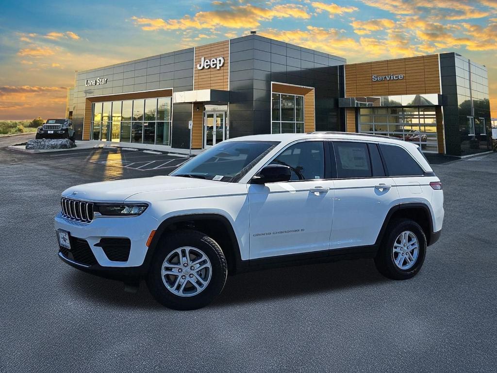 new 2025 Jeep Grand Cherokee car, priced at $33,310