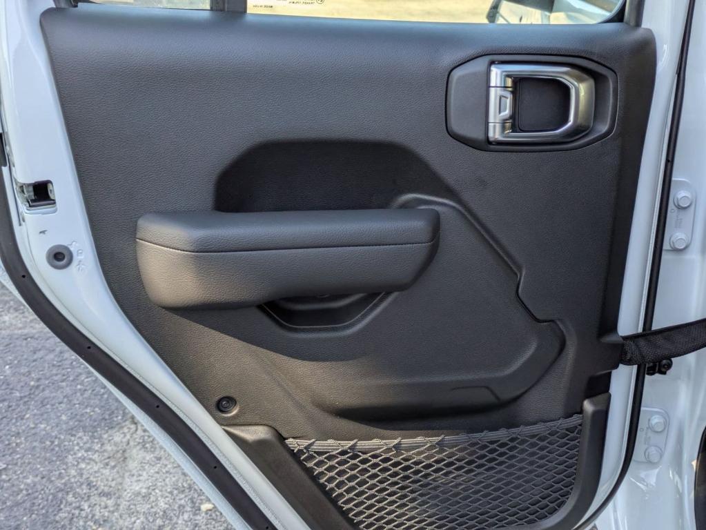 new 2025 Jeep Wrangler car, priced at $33,350