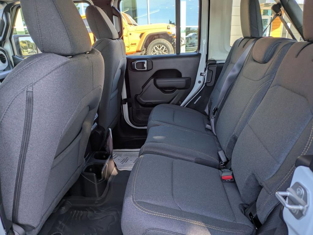 new 2025 Jeep Wrangler car, priced at $33,350