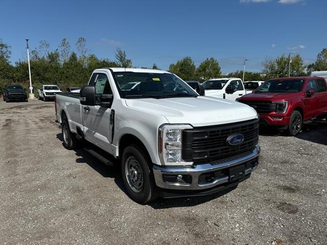 new 2024 Ford F-350 car, priced at $42,183