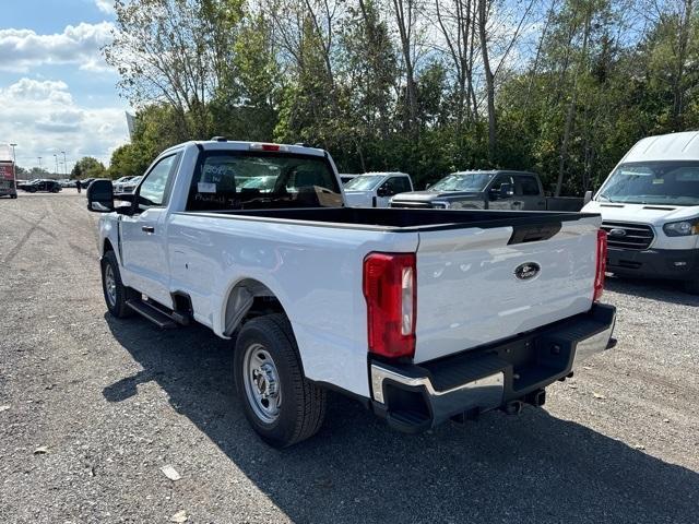 new 2024 Ford F-350 car, priced at $42,183