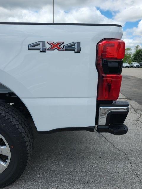 new 2025 Ford F-250 car, priced at $68,660