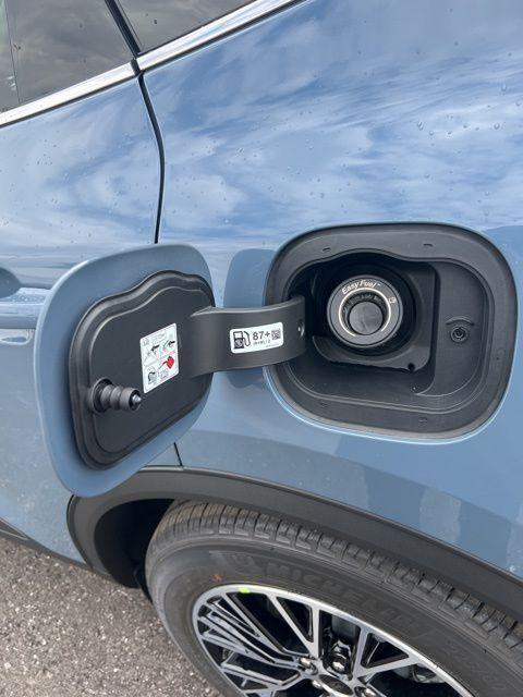 new 2025 Ford Escape car, priced at $33,878