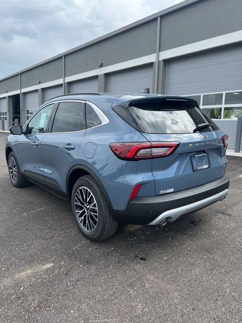 new 2025 Ford Escape car, priced at $33,878