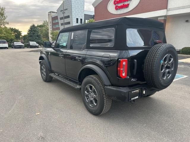 new 2024 Ford Bronco car, priced at $40,695