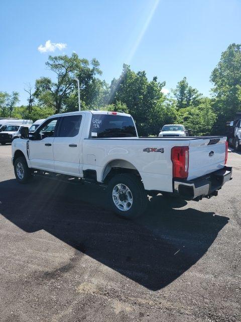 new 2025 Ford F-350 car, priced at $53,650