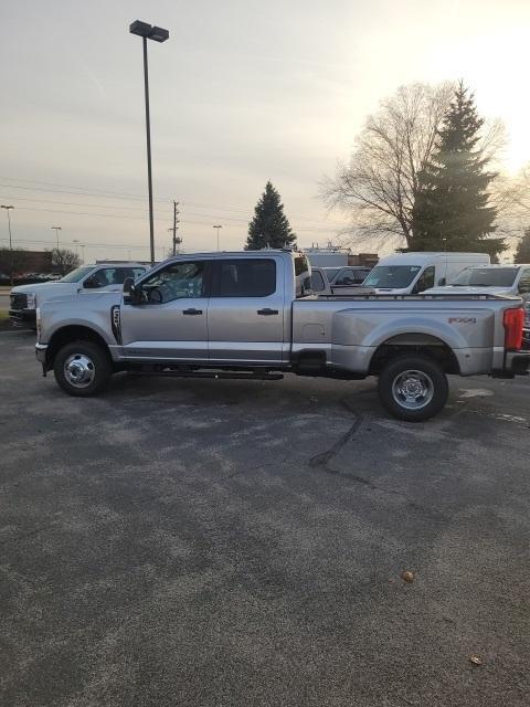 new 2024 Ford F-350 car, priced at $67,340