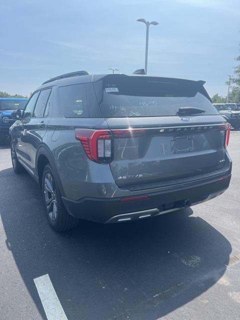 new 2025 Ford Explorer car, priced at $36,850