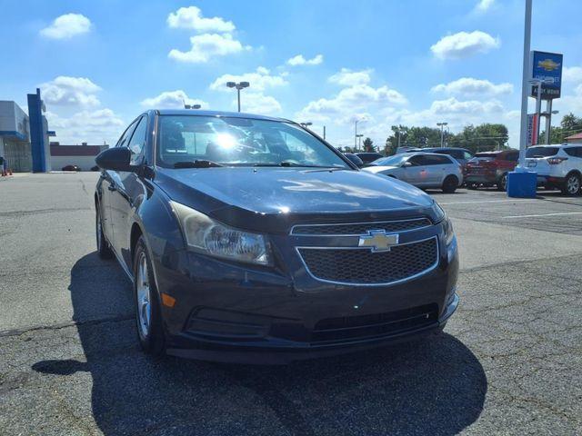 used 2014 Chevrolet Cruze car, priced at $8,995
