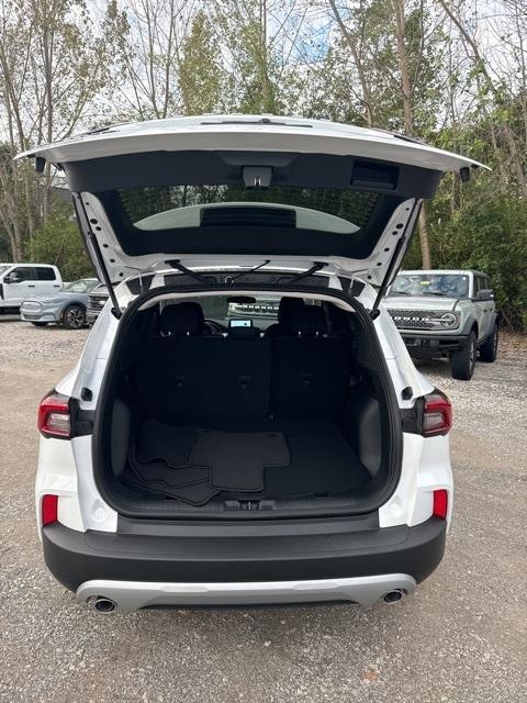 new 2025 Ford Escape car, priced at $27,830