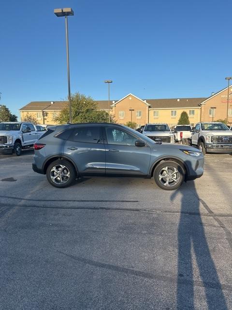 new 2025 Ford Escape car, priced at $31,715