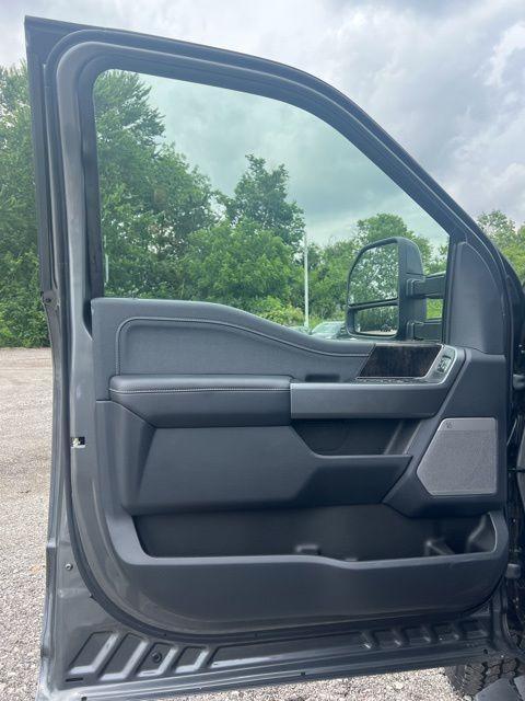 new 2025 Ford F-250 car, priced at $68,840