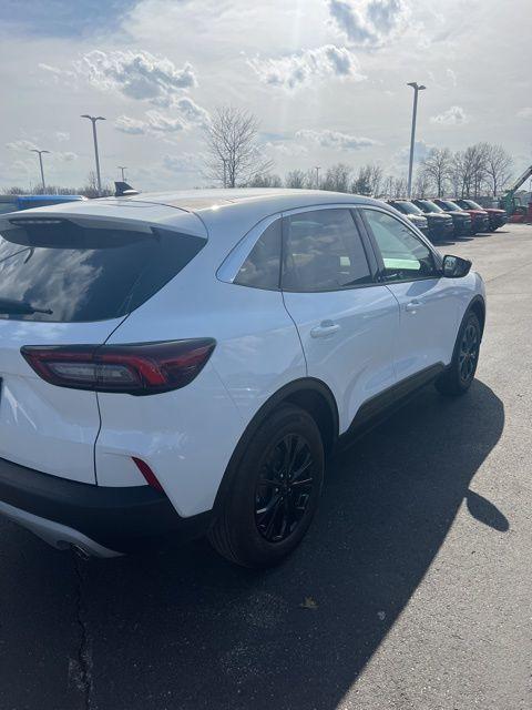 new 2024 Ford Escape car, priced at $28,388