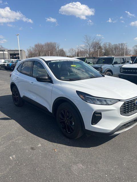 new 2024 Ford Escape car, priced at $28,388