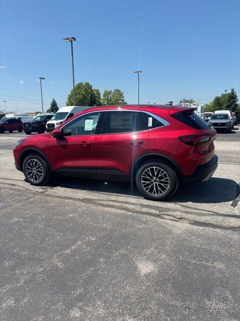 new 2024 Ford Escape car, priced at $33,016