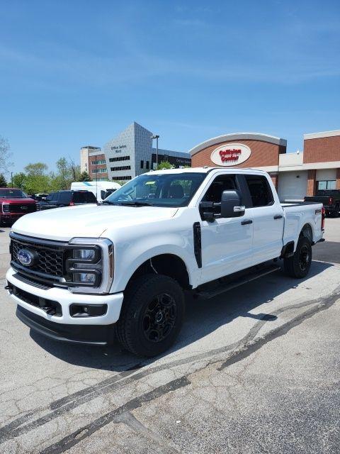 new 2025 Ford F-250 car, priced at $58,405