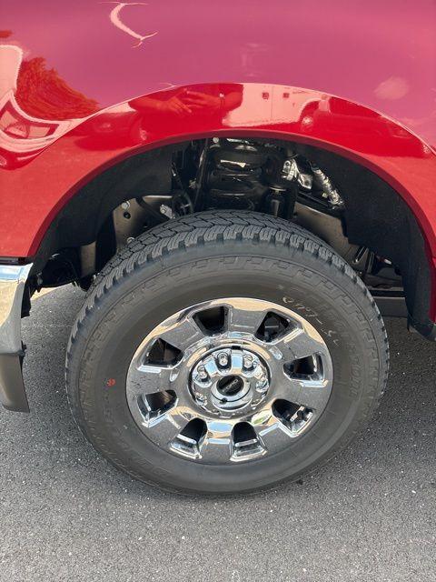 new 2025 Ford F-350 car, priced at $70,450