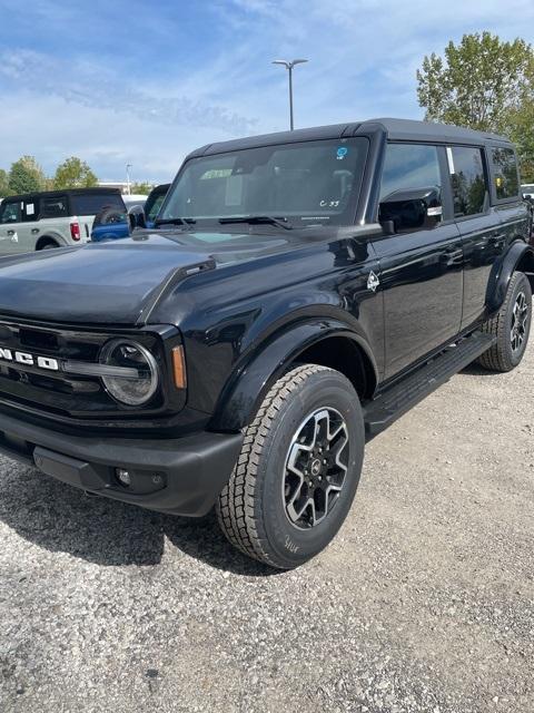 new 2024 Ford Bronco car, priced at $47,559