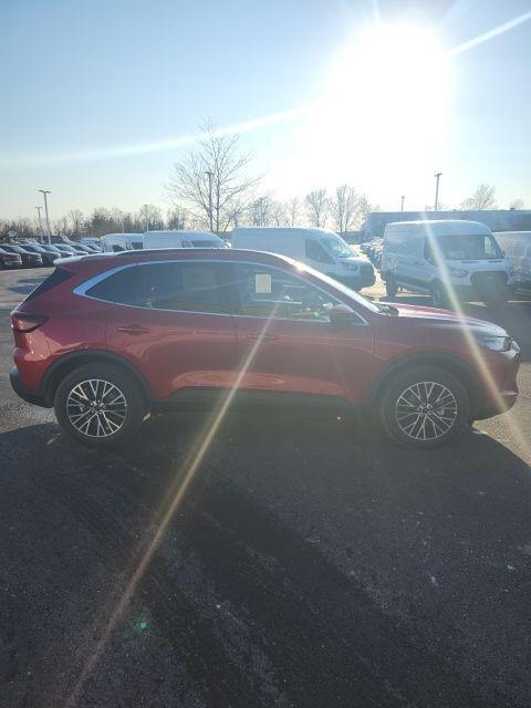 new 2025 Ford Escape car, priced at $29,290