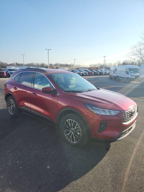 new 2025 Ford Escape car, priced at $29,290