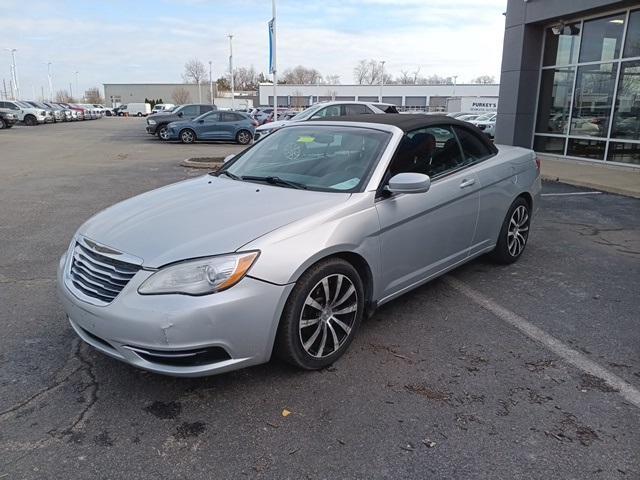 used 2012 Chrysler 200 car, priced at $5,995