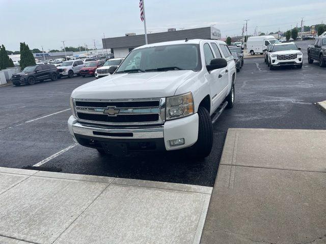 used 2011 Chevrolet Silverado 1500 car, priced at $14,995