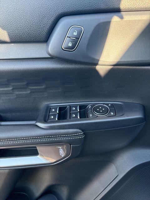 new 2025 Ford Ranger car, priced at $37,475