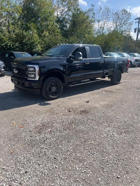 new 2024 Ford F-350 car, priced at $55,749