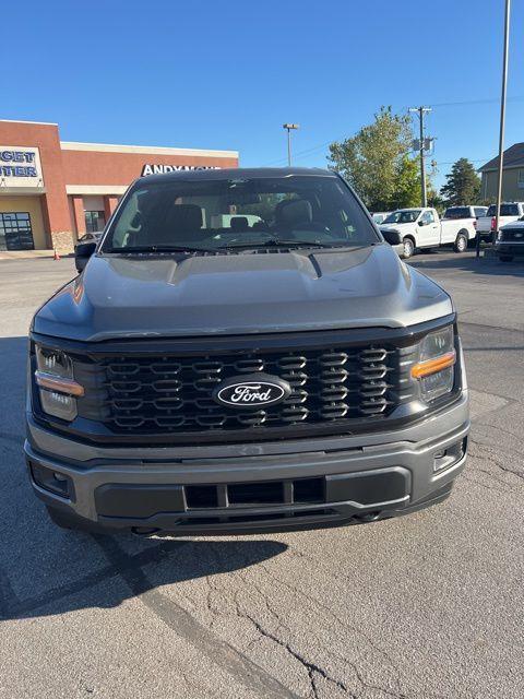 new 2024 Ford F-150 car, priced at $45,370