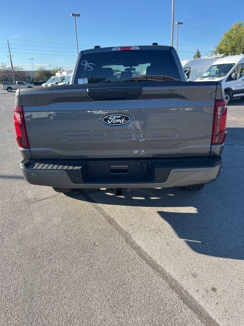 new 2024 Ford F-150 car, priced at $45,370