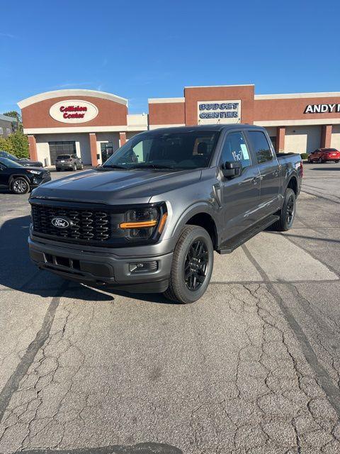 new 2024 Ford F-150 car, priced at $45,370