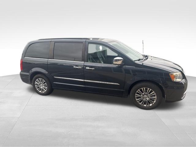 used 2014 Chrysler Town & Country car, priced at $7,995