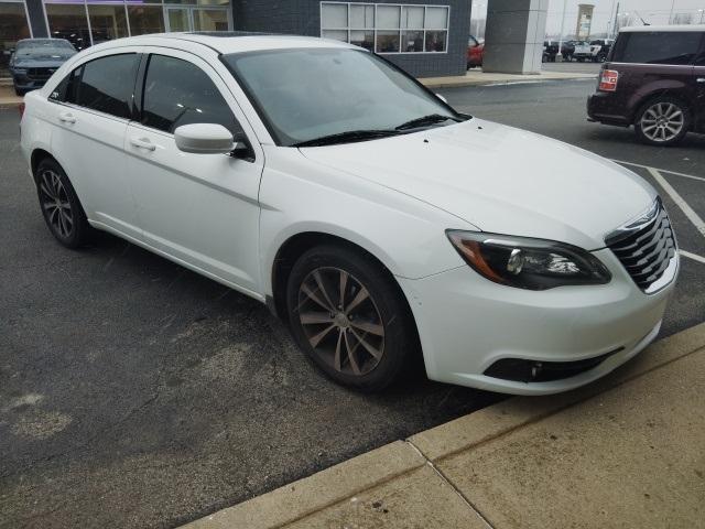 used 2013 Chrysler 200 car, priced at $4,708